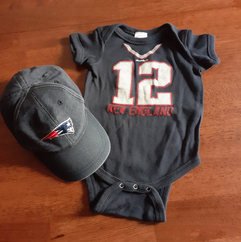 NFL New England Patriots Onesie & Cap